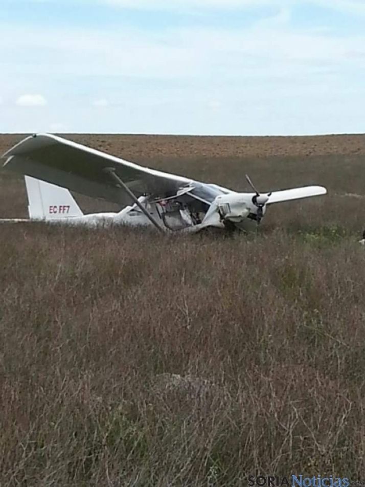 Herido el piloto de un ultraligero en Almaluez