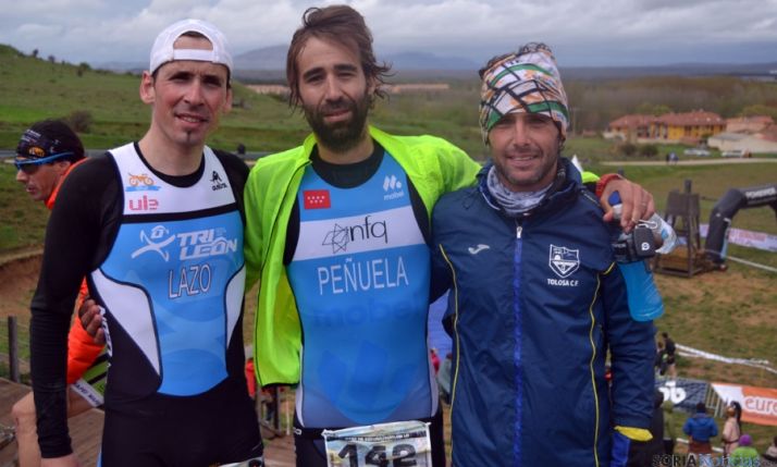 Peñuela-(centro),-Lazo-(izquierda)-y-Alba-(derecha).-Los-tres-ganadores-de-la-prueba-de-Garray.