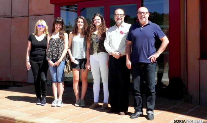 Alumos, profesores y responsables del Céder. / Subdeleg.