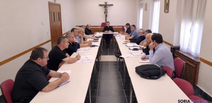 Encuentro de delegados y arciprestes./DOS