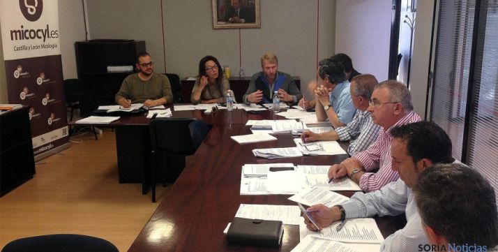 Imagen del comité ejecutivo de la UGAM. 