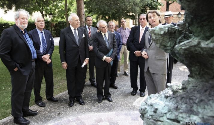 Carlos Zurita, (ctro.) junto a Benjumea y Martínez (dcha.). / SN