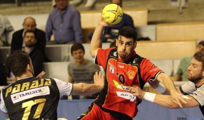 Lafuente, en un partido de la ASOBAL.