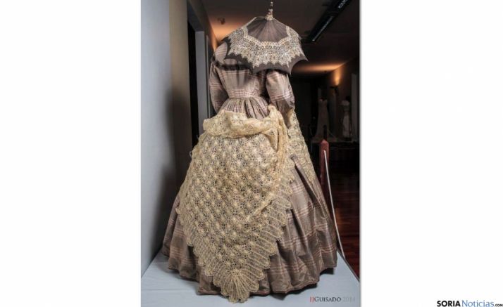 Uno de los vestidos expuestos./JJ Guisando