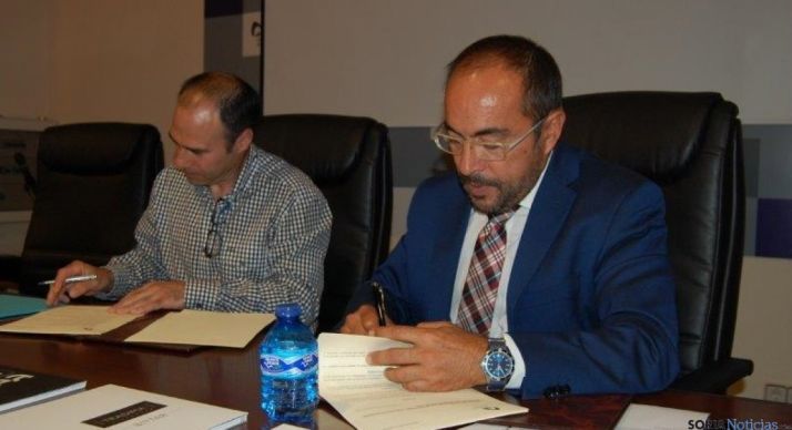 Firma convenio Talea y Diputación