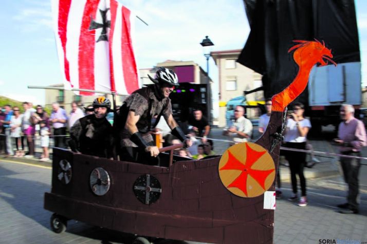 Singulares vehículos, en los autolocos.