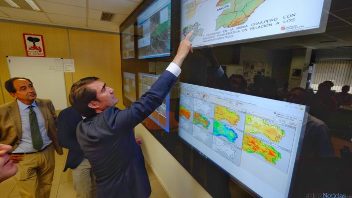 Centro de control anti-incendios forestales. /Junta