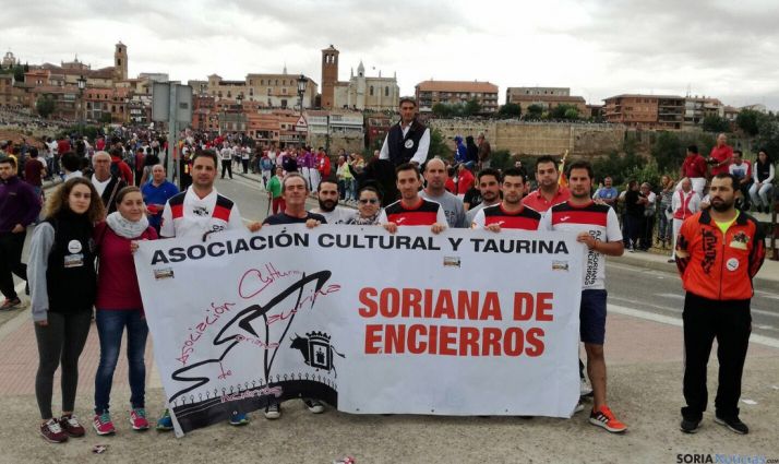 Algunos de los sorianos este martes en Tordesillas. / SN