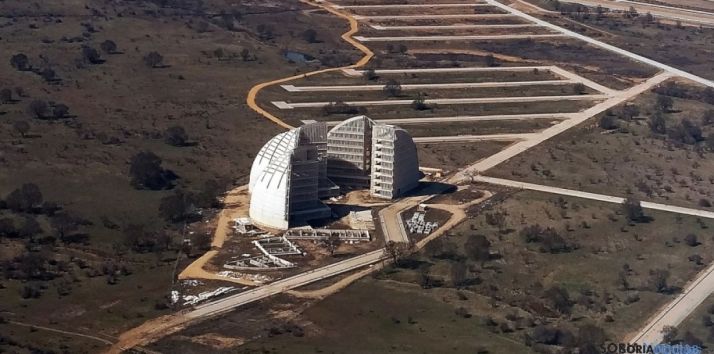 Vista aérea de las cúpulas del PEMA. / SN