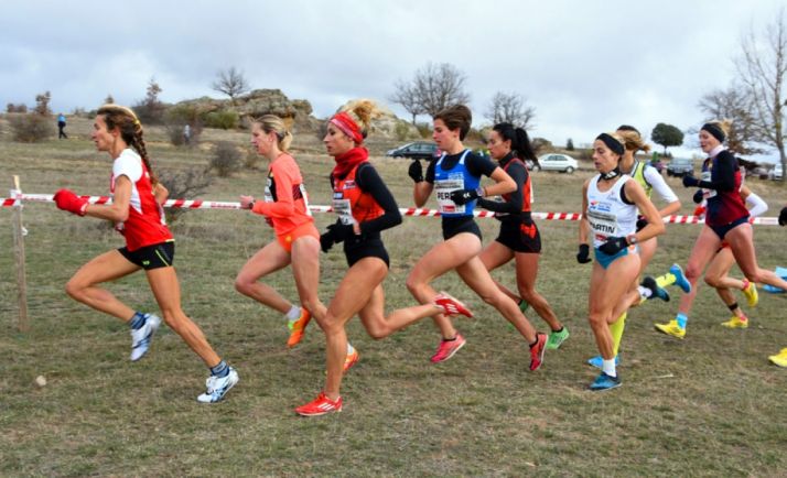 Grupo de féminas en la edición de 2015./SN