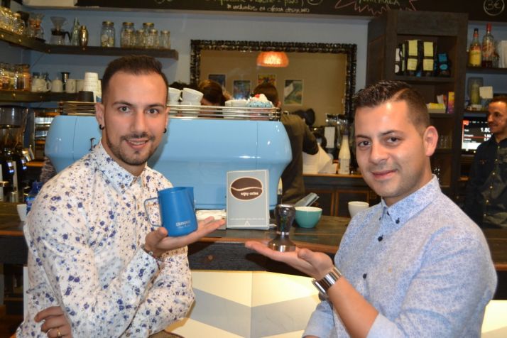 Héctor Hernández y Javier Carrión en Enjoy Coffee