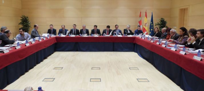 El Consejo de Políticas Demográficas reunido este lunes. /Jta