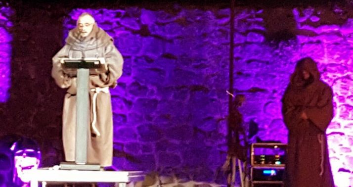 Jenner, en la locución. / M-audiovisuales.