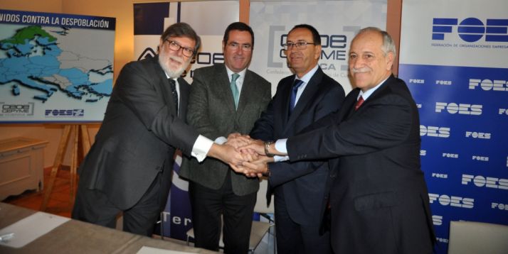 Los dirigentes empresariales este martes en Cuenca. / FOES