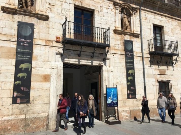 Oficiina de turismo de El Burgo.