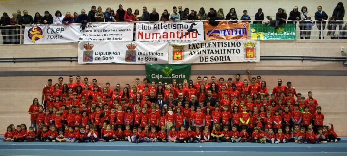 Foto de familia este jueves. / SN