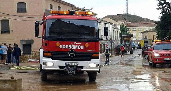 Un camión autobomba de la Diputación./ SN