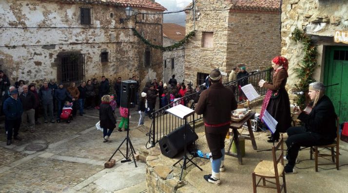 Imagen del concierto este mediodía en la localidad.