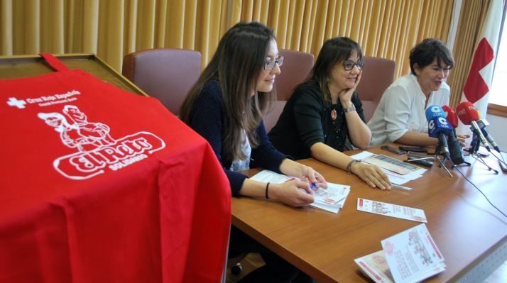 Irigoyen, (izda.), Gonzalo y Garrote en la presentación de la campaña. / SN