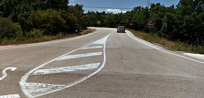La carretera en su entrada por la N-234.