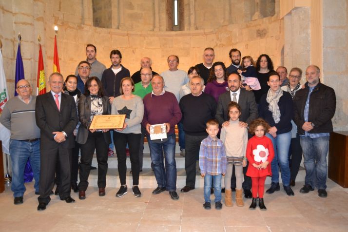 Entrega del Premio Colodra a la Cofradía San Pascual Bailón. /SN