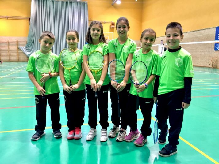 Jugadores del Valonsadero Badminton