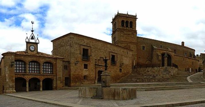 Plaza Mayor de Morón de Almazán. /SN