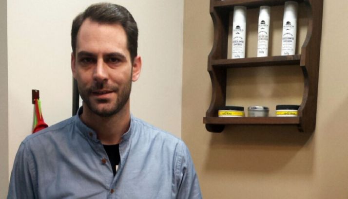 Sevillano en uno de sus establecimientos.