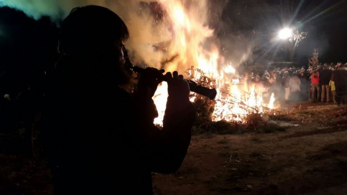 Imágenes de la fiesta de las luminarias/ AAVV BARRIO PEDRAJAS