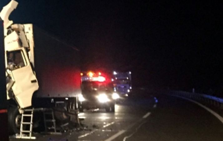 Imagen del siniestro en la madrugada de este jueves. /SN