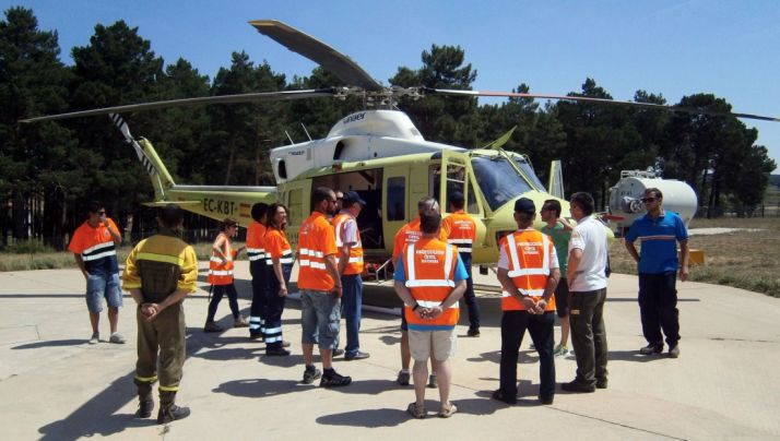 Miembros de la agrupación de Alconaba en la base de la BRIF de Lubia.