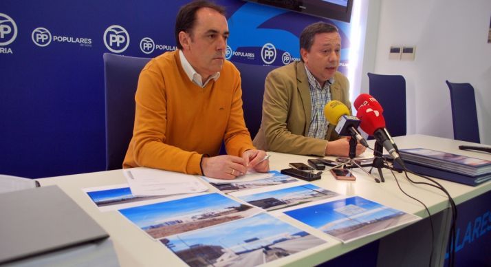 Serrano y Sainz este jueves en rueda de prensa. /SN