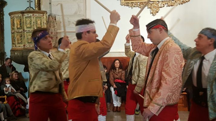 Imágenes de las danzas de paloteo/ SN