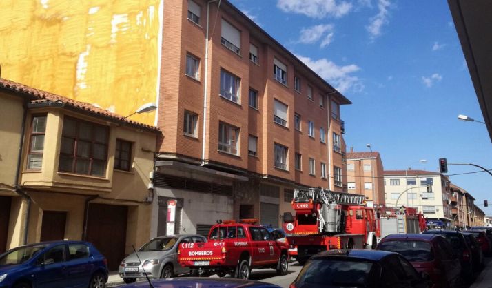 Los servicios de extinción en Merineros./SN