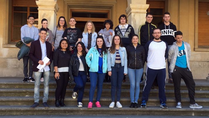 El grupo de estudiantes becados./Ayto.