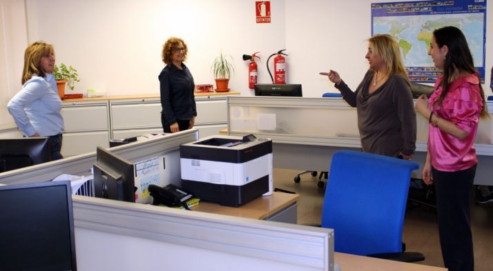 La subdelegada (2ª dcha.) en Inspección de Trabajo. /Subdeleg