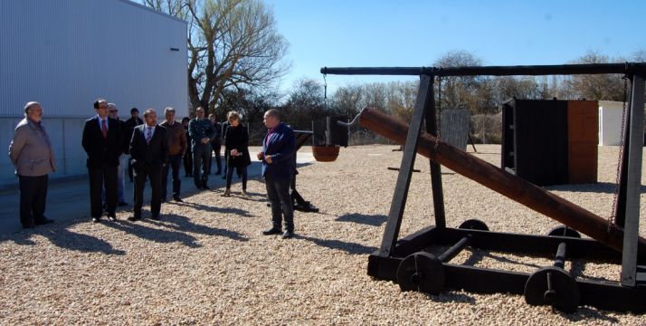 Imagen de la apertura de la muestra./Dip.