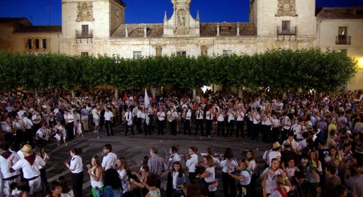 Una tarde de fiesta en El Burgo./SN