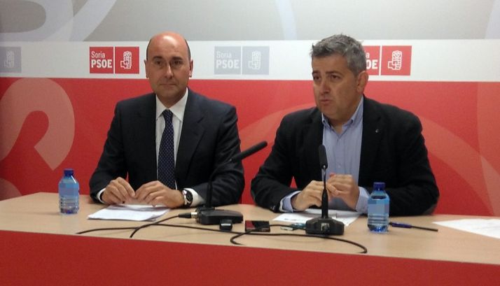 Jesús Manuel Alonso (izda.) y Javier Antón este lunes. 