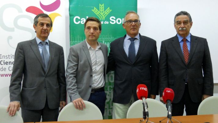 Caballero (izda.), Juárez, Córdova y García este lunes en la sede del IESCYL./SN