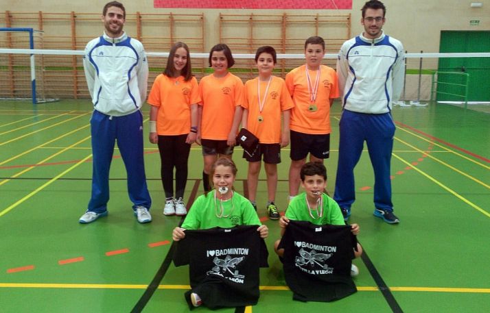 Jugadores del CBS en Medina del Campo.