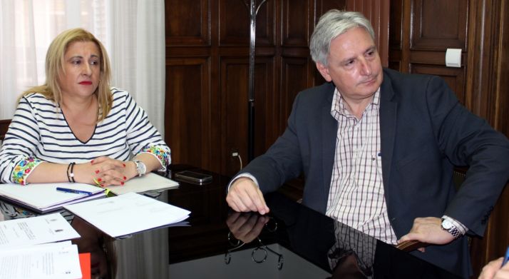 La subdelegada y el vicerector del Duques de Soria./Subdelg