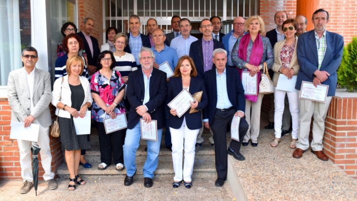 Los docentes jubilados en este curso. /Jta.