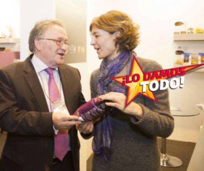 Carlos Garijo con la ministra de agricultura y alimentación.