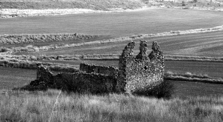 Ruinas de la iglesia de La Pica, en el Rituerto. /SN