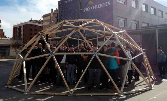 Una actividad en el CIFP Pico Frentes.