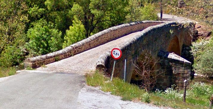 Puente de La Verguilla en Espejo de Tera.