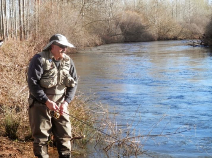 Jesús Aldea logra el tercer puesto en el Campeonato de España de pesca de salmónidos