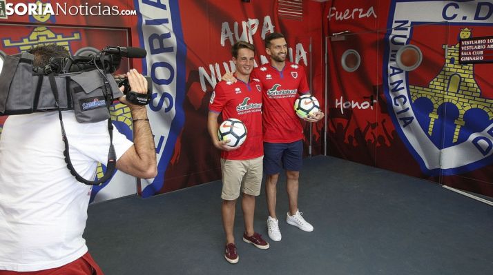 Sierra (dcha.) y Larrea este jueves./SN