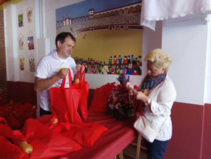 Sorianos recogiendo la segunda tajada. /SN